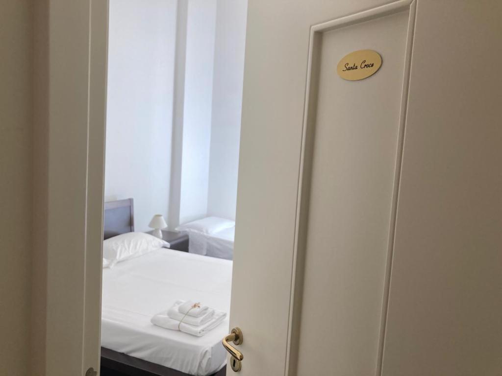 Gatto Bianco La Dimora Storica Bed & Breakfast Lecce Exterior foto