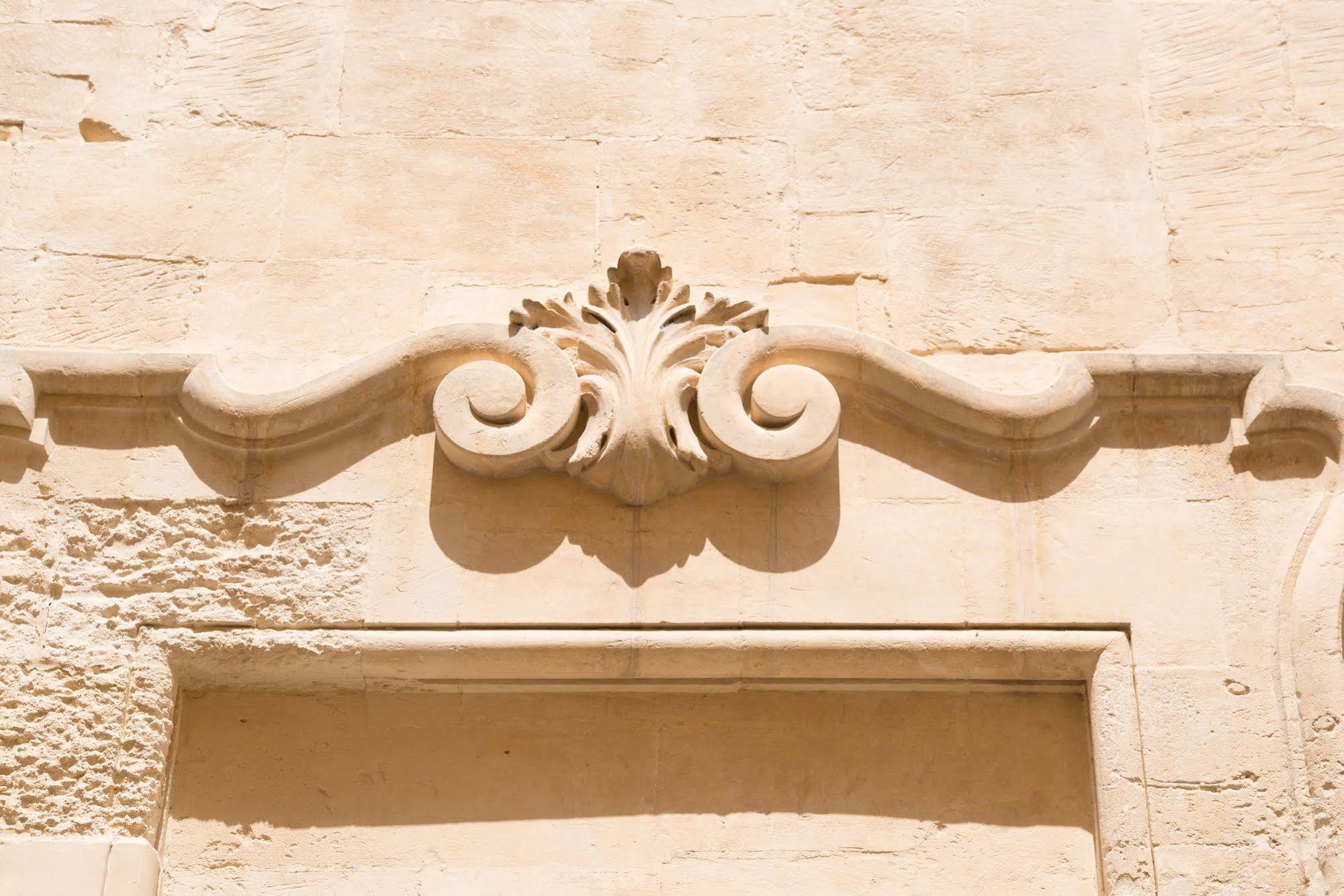 Gatto Bianco La Dimora Storica Bed & Breakfast Lecce Exterior foto