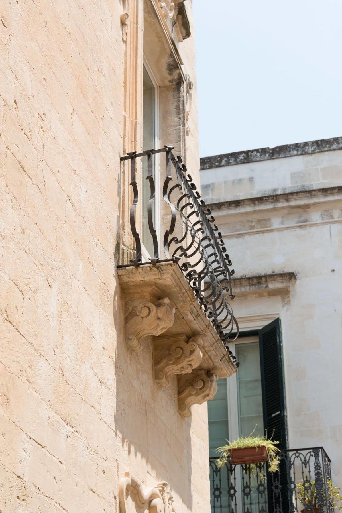 Gatto Bianco La Dimora Storica Bed & Breakfast Lecce Exterior foto